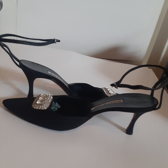 Manolo blahnik crystal ankle strap heels  sz 39.5 - Picture 10 of 13